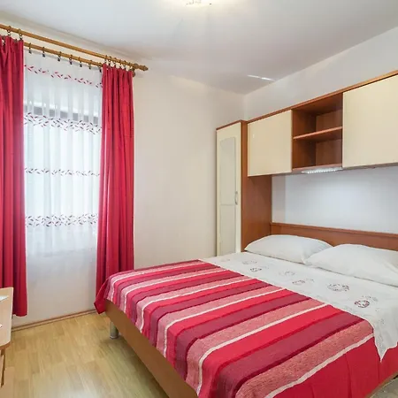 Apartamento Puskaric 1 By Interhome Vir