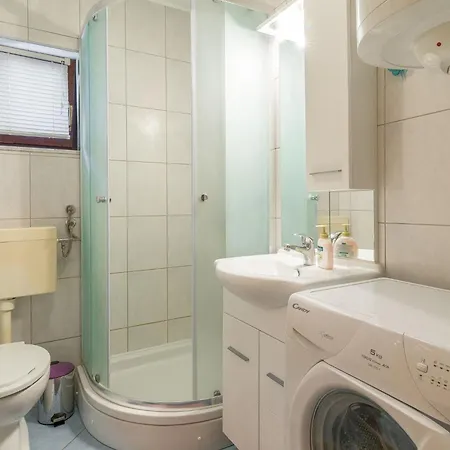 Puskaric 1 By Interhome Apartamento